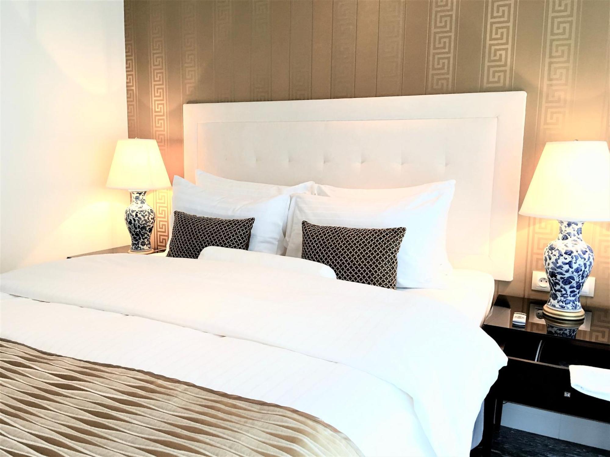 Mondrian Luxury Suites & Apartments Old Town Warsaw Room photo